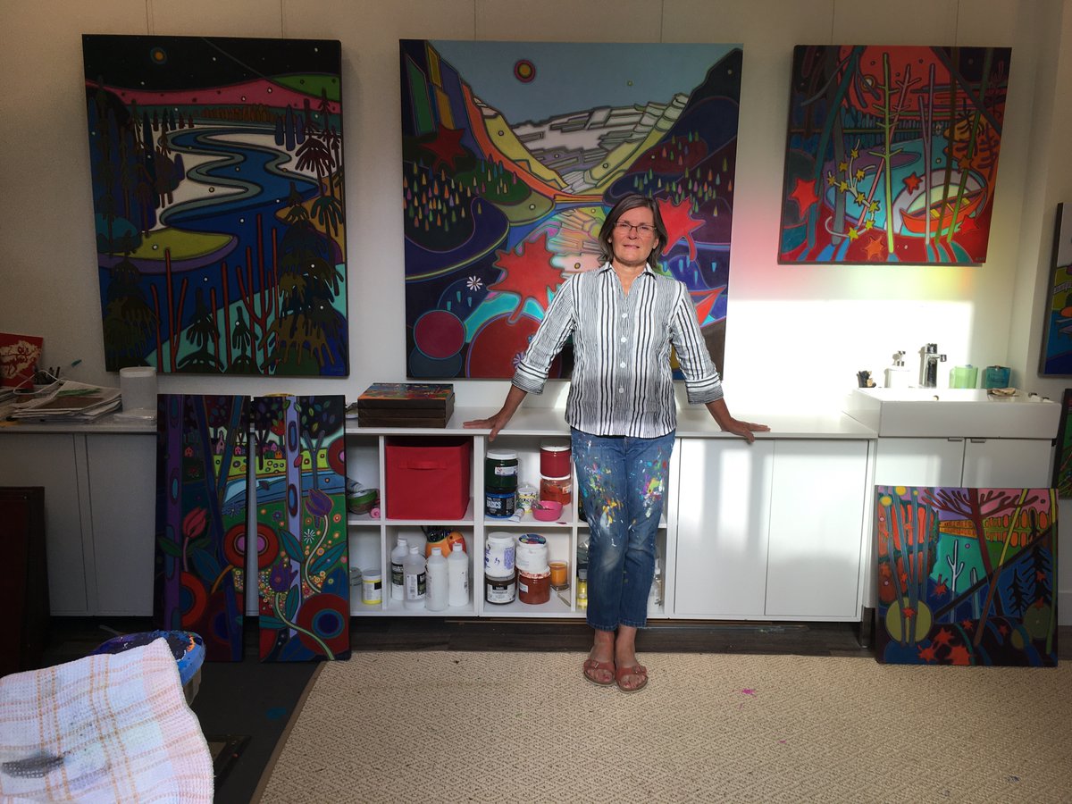 OttawaHospital's tweet photo. After 23-year old Craig passed away from cancer, his aunt Darlene found a bold, eye-catching way to help create more effective, gentler #cancer therapies at TOH. Discover how: https://t.co/0bQvLJwJJX https://t.co/20xUKfC3On
