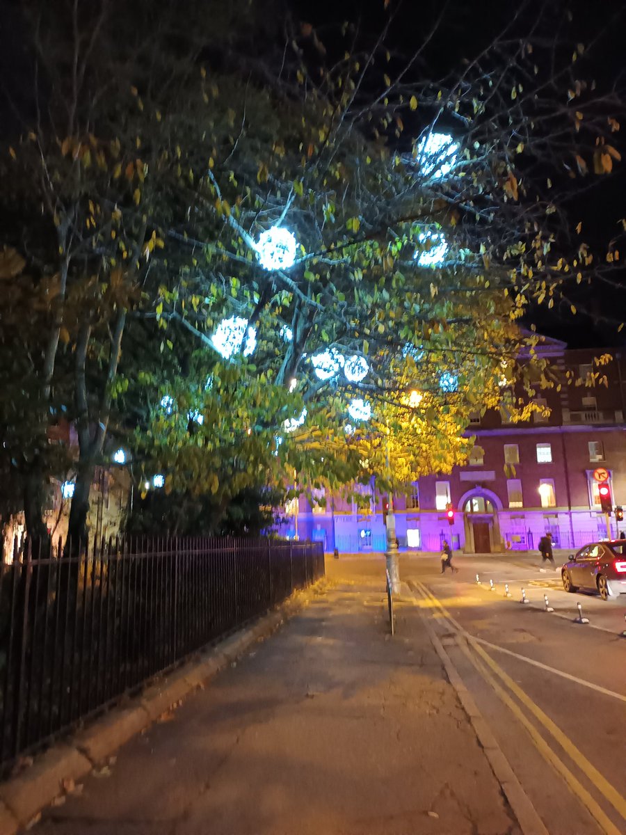 Merrion Square tweet media