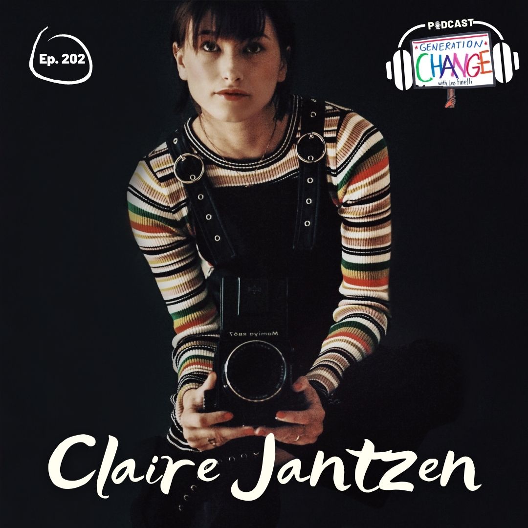 genchangewithLF's tweet photo. Can you believe it’s already Dec 1?! Time for 2021’s last episode. We��re thrilled to bring you artist, filmmaker, &amp; photographer Claire Jantzen this holiday season. Leo loved hanging out with her for a bit, &amp; we’re sure you will, too. Please 🎧 and follow today! #genchangewithlf https://t.co/tVXT0sTbP2