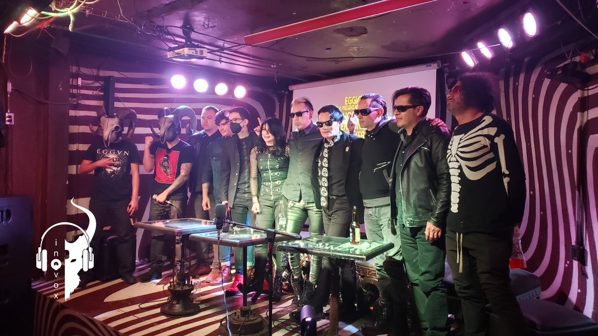 ¡Se me olvidaba! Después del evento armaremos una "Ulalume-Party", será en un lugar privado donde podrán convivir y conbeber con nosotros jaja! Quien quiera acompañarnos a este after, simplemente deberá asistir al Dark Celebration puesto que ahí les haremos saber la ubicación.