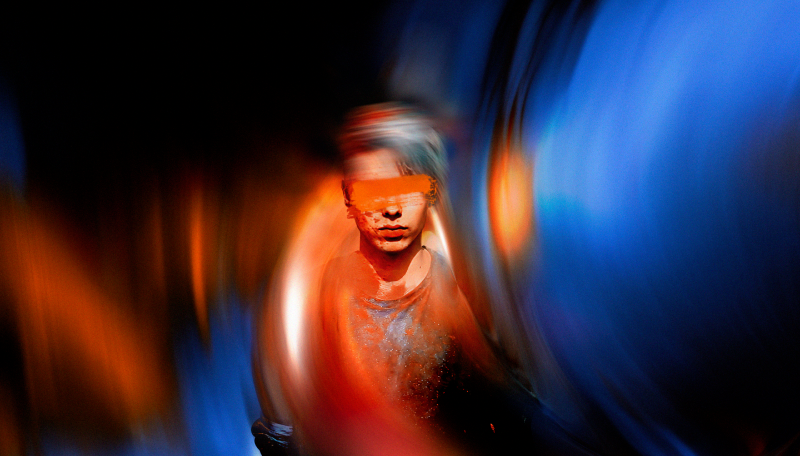 Ü is the first EP from Amo De Viénn.

xunemag.com/amo-de-vienn-u…