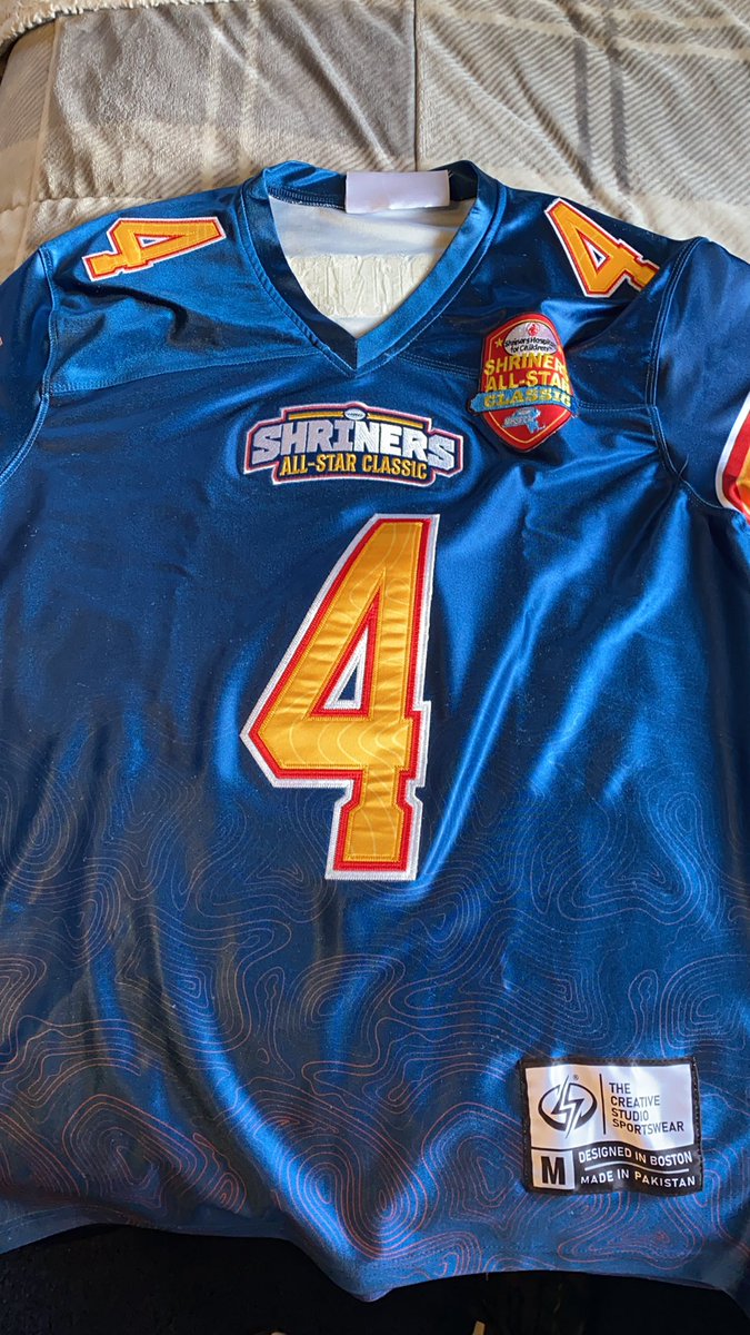 DarrigoKyle's tweet photo. Christmas came early. Thank you @AleppoClassic for selecting me for last years team! https://t.co/4Sz3So1GGZ