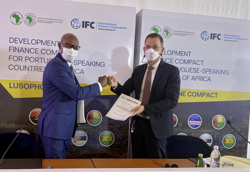 The African Development Bank welcomes the International Finance Corporation (IFC) as the first institutional partner to the Development Finance Compact for Portuguese-Speaking Countries of Africa, also known as the #LusophoneCompact.

➡️ bit.ly/3I6QWUi
