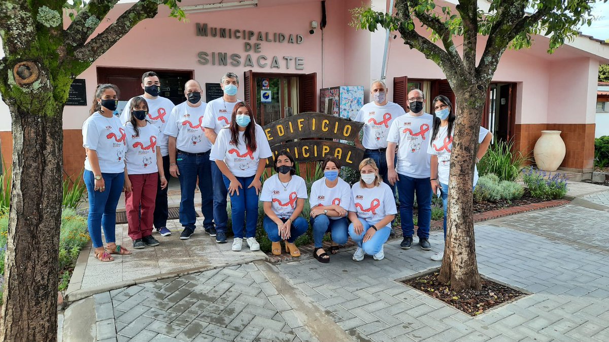 Canal2JMaria's tweet photo. #Sinsacate 1° de diciembre: Día Mundial de la Lucha contra el Sida 

Desde Municipalidad de Sinsacate se sumaron a la acción preventiva, de información y concientización que lleva adelante el Grupo ACeS, Adolescentes contra el SIDA. https://t.co/SG37uZNwWh