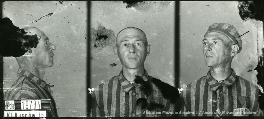 AuschwitzMuseum's tweet photo. 2 December 1898 | A Pole, Kazimierz Mazurek, was born in Żelechów. A butcher.

In #Auschwitz from 30 July 1941.
No. 19784
He perished in the camp on 19 October 1941. https://t.co/DomOuvWuBo