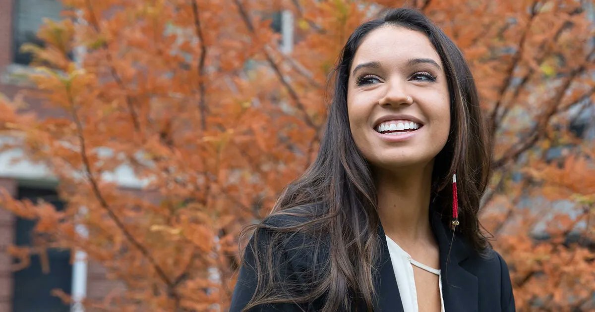 HarvardAlumni's tweet image. Samantha Maltais, descendent of the Aquinnah Wampanoag tribe, discusses using her education to uplift and advocate for her tribal community and environmental justice hvrdalum.me/x5f