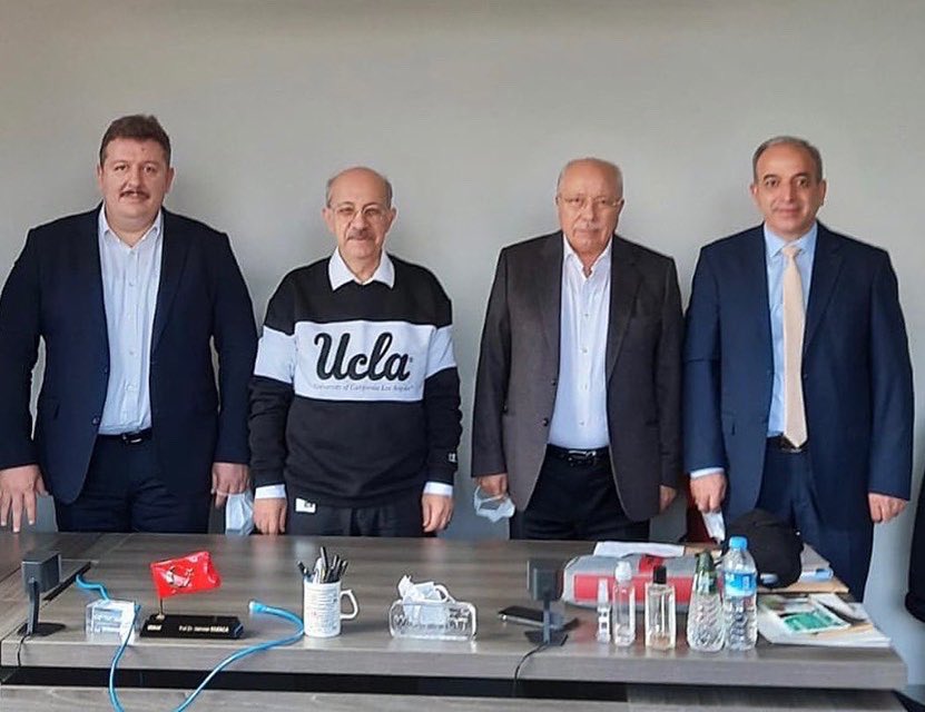 İstanbul Teknik Üniversitesi eski Rektörü <a href="/mehmetkaracaitu/">Mehmet Karaca</a> hocamıza paylaşımları için çok teşekkür ediyorum. <a href="/itu1773/">İTÜ - İstanbul Teknik Üniversitesi</a> <a href="/itucekirdek/">İTÜ Çekirdek</a>