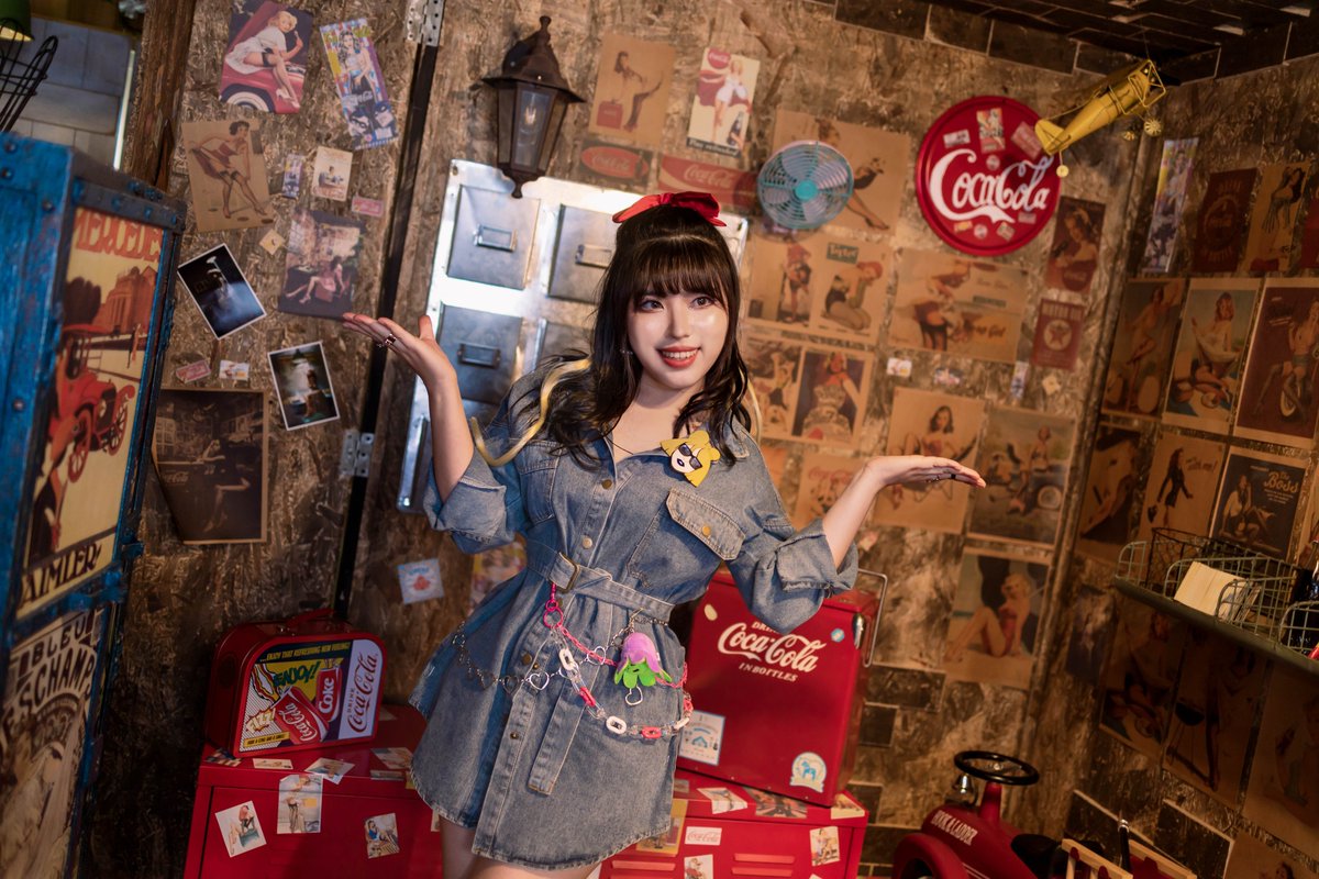 tudorrose_cos's tweet photo. #마마무 #컨셉촬영

나랑 아이스크림 먹으러 갈래~? https://t.co/mkfj059iFr