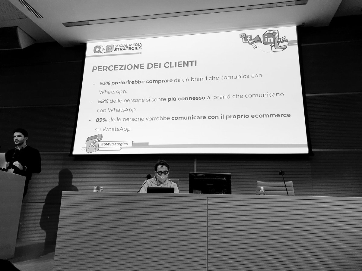 <a href="/MirkoCazzolla/">Mirko Cazzolla</a> perché usare #whatsapp per "essere nei mercati in modo #profittevole e #utile alle persone? | 1 persona su 3 nel #mondo usa WhatsApp | 98% rate e 44% CTR | Messaggi transazionali, notifiche, customer care e act. | Ti mando un WhatsApp 🙃