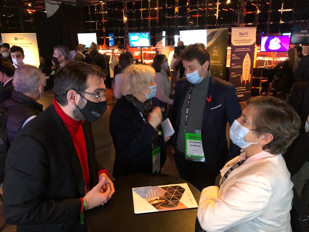 #Slush2021 What an honor to welcome on our booth:  
✅ Agnès Cukierman, French ambassador in Finland,
✅ Patricia Pouliquen, Head of the economic service
✅ and Eric Morand, Director of <a href="/businessfrance/">Business France</a>.

Slush promises great meetings! 😍
#frenchtech #startup #networking
