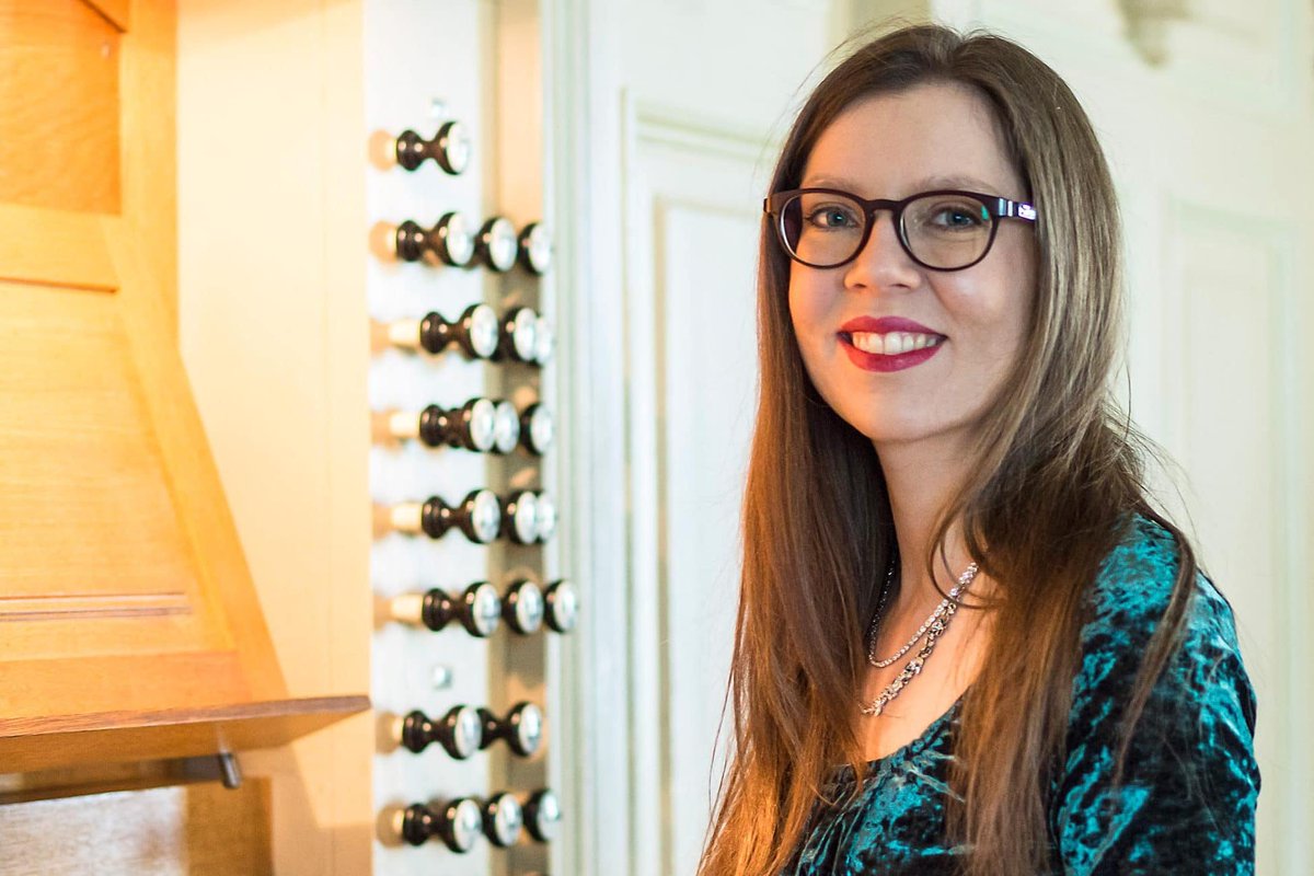 Mit einem Orgelkonzert in der Kreuzbergkirche setzt das Bonner Schumannfest seine als Festival-Ersatz gedachte Intermezzo-Reihe fort. Am Samstag, 4. Dezember, 19 Uhr, ist die Organistin Anna-Victoria Baltrusch zu Gast. #SchumannfestBonn #SchumannhausBonn

bit.ly/3xGgaUR