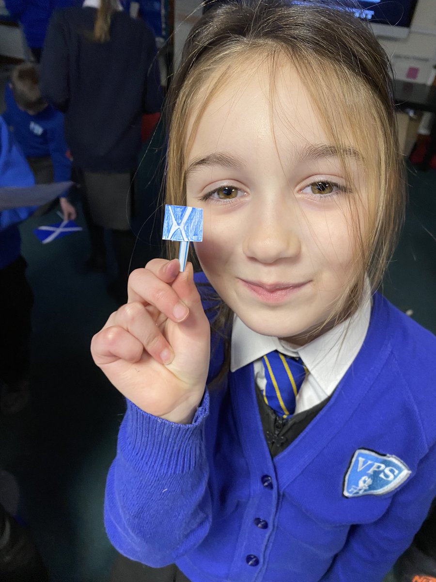 MissThomsonVPS's tweet photo. Some St Andrewโs inspired creations from the art station in the bay this week! #VPSea #StAndrewsDay2021 https://t.co/s3EiS9brIY
