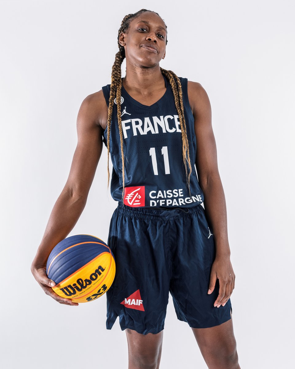 3x3ffbb's tweet photo. Brother &amp; Sister 💙🤍❤

@ValentinChery42 @chery_kendra @MSB_Officiel @BasketLandes @basketlfb @LNBofficiel #3x3 #3x3France https://t.co/xOQua4ps7v