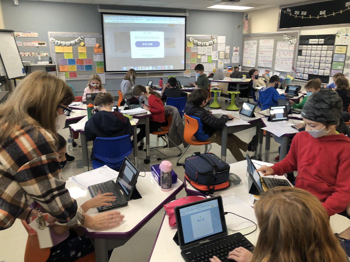 3B using their plug-in keyboards for the first time to build their nonfiction books in Book Creator! So exciting!@3B_Sheridan <a href="/LakeForestSD67/">Lake Forest School District 67</a> #sheridanshines