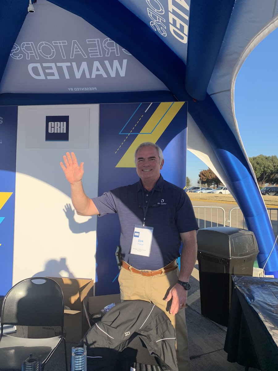 TxBit_'s tweet photo. We’re in Ft. Worth representing TexasBit & @crh_americas at the @ShopFloorNAM #CreatorsWanted tour to introduce students to the possibilities of a career in manufacturing. We’re a bit biased, but we think it’s the best career there is 😎
#texasbit #asphaltpaving #constructionlife https://t.co/et3KlMWPIT
