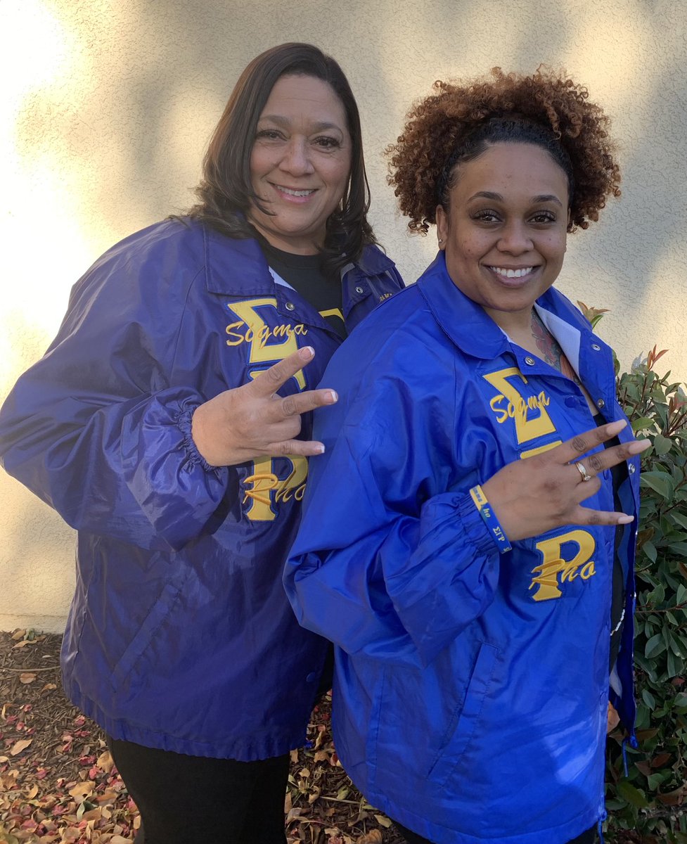 _jazmynmonet's tweet image. They finally set me free 💙💛 #Legacy #eeyip 🐩