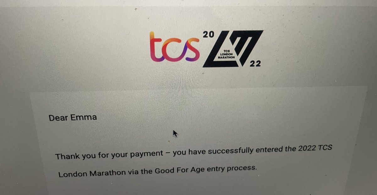 emmarose80's tweet photo. OMG I’m officially old but not bad at running🤣 @LondonMarathon #goodforage #dreamz #goalz https://t.co/spZM2zZW8z