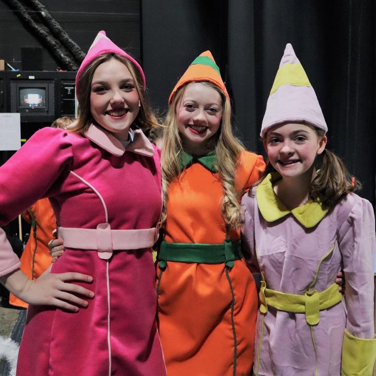 AlmaSchools's tweet photo. Here is an exclusive sneak-peak of Elf the Musical, just for YOU! These students have worked SO hard and can not wait to show you the magic they've made!

December 2-5 | Tickets: $15 adults, $10 students 

Purchase tickets here: https://t.co/y4nGyVUBWQ https://t.co/j90DqZjECJ