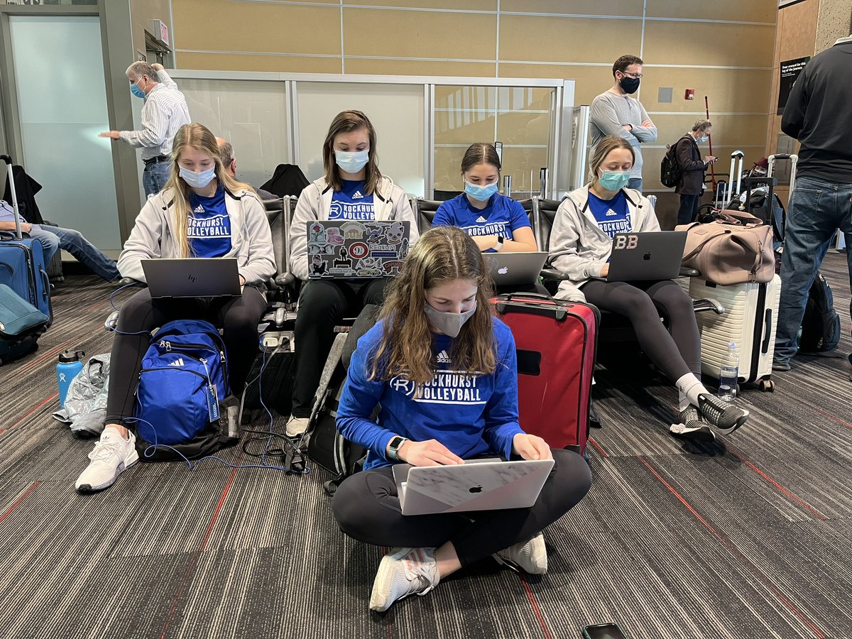 Rockhurst University Volleyball tweet media