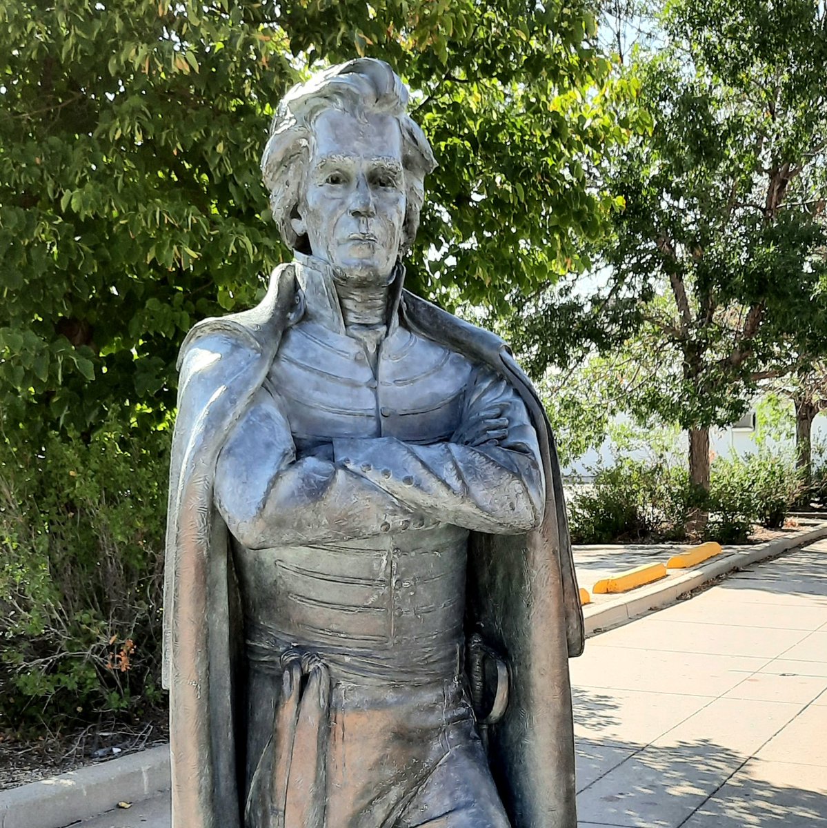 PrezPonderings's tweet photo. A statue of 7th US President Andrew Jackson as part of the City of Presidents, a series of life-size bronze statues of past U.S. Presidents along the streets of Rapid City, South Dakota. Can you share a fact about Jackson? #CityOfPresidents #POTUS7 #AndrewJackson https://t.co/wsinA422Qq