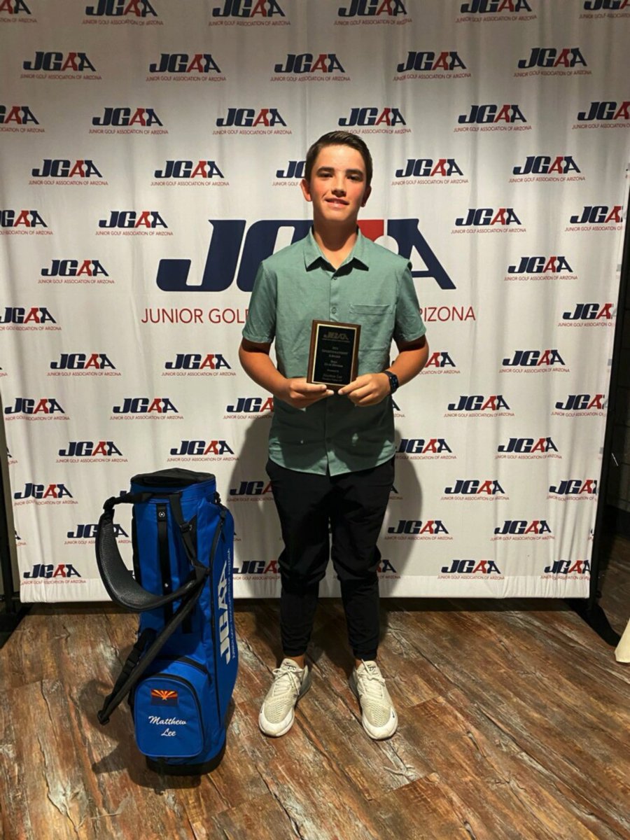 Congratulations Matthew Lee (9th) on winning the Sportsmanship of the Year Award at the Junior Golf Association of Arizona Awards Banquet last night. Matthew finished his first year as a member of the State Runner Up Sabercat Golf Team this fall. #SagU #Family