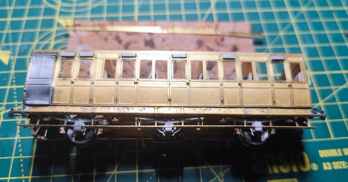 MattwicksBMR's tweet photo. Finally I have the chassis done.. Had to move a few things around especially due to NEM mounts, but there finally now on to cleaning and painting.
Body needs a fair bit of work still. 

#4mm #OO #DSkit #WhiteMetal #Brass #Etch #LCDR #Brake #SECR #BluebellRailway https://t.co/nmhKAR48Ar