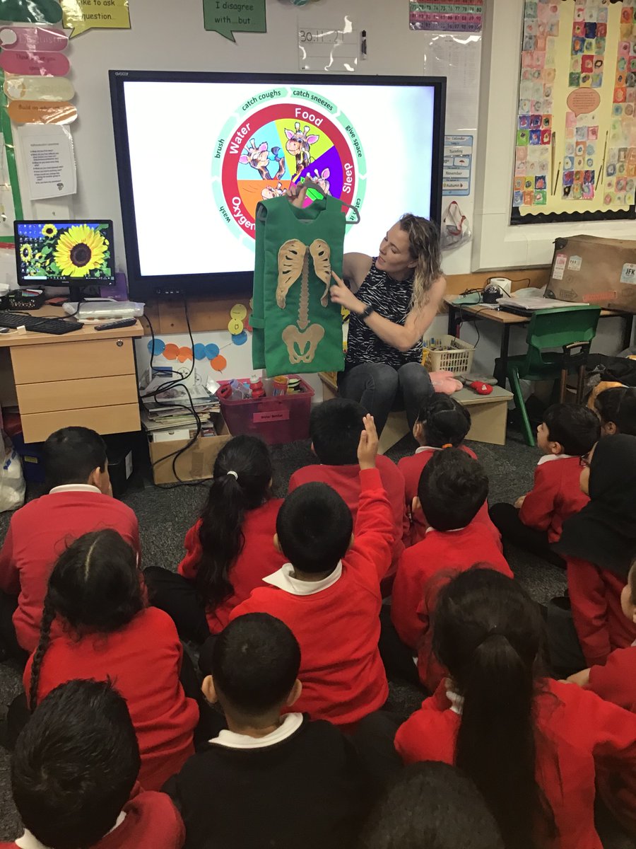 LapagePrimary's tweet photo. Yesterday Year 2 enjoyed their life caravan session with @CoramLifeEd! We talked about our bodies, how to keep them healthy and we also talked about being kind to everybody. #lifecaravan https://t.co/6CAQTaq0nq