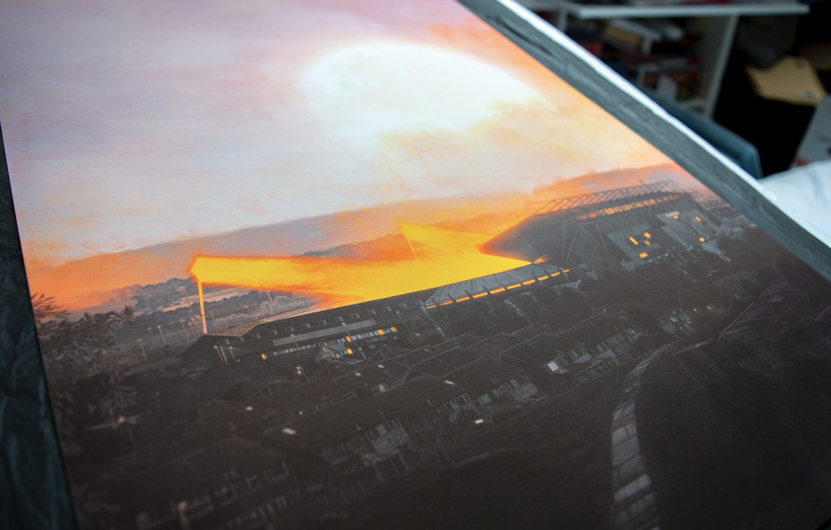John Tregoning (@jlmtregoning) on Twitter photo Elland Road under the lights?
That was pretty good.
Retweet this tweet, and I'll pick a random winner from that for this massive A2 print of my <a href="/TheSquareBall/">The Square Ball</a> cover featuring Elland Road... under the lights.
I'll pick the winner at 6pm, on Saturday the 4th of December.
#LUFC Elland Road under the lights?
That was pretty good.
Retweet this tweet, and I'll pick a random winner from that for this massive A2 print of my <a href="/TheSquareBall/">The Square Ball</a> cover featuring Elland Road... under the lights.
I'll pick the winner at 6pm, on Saturday the 4th of December.
#LUFC