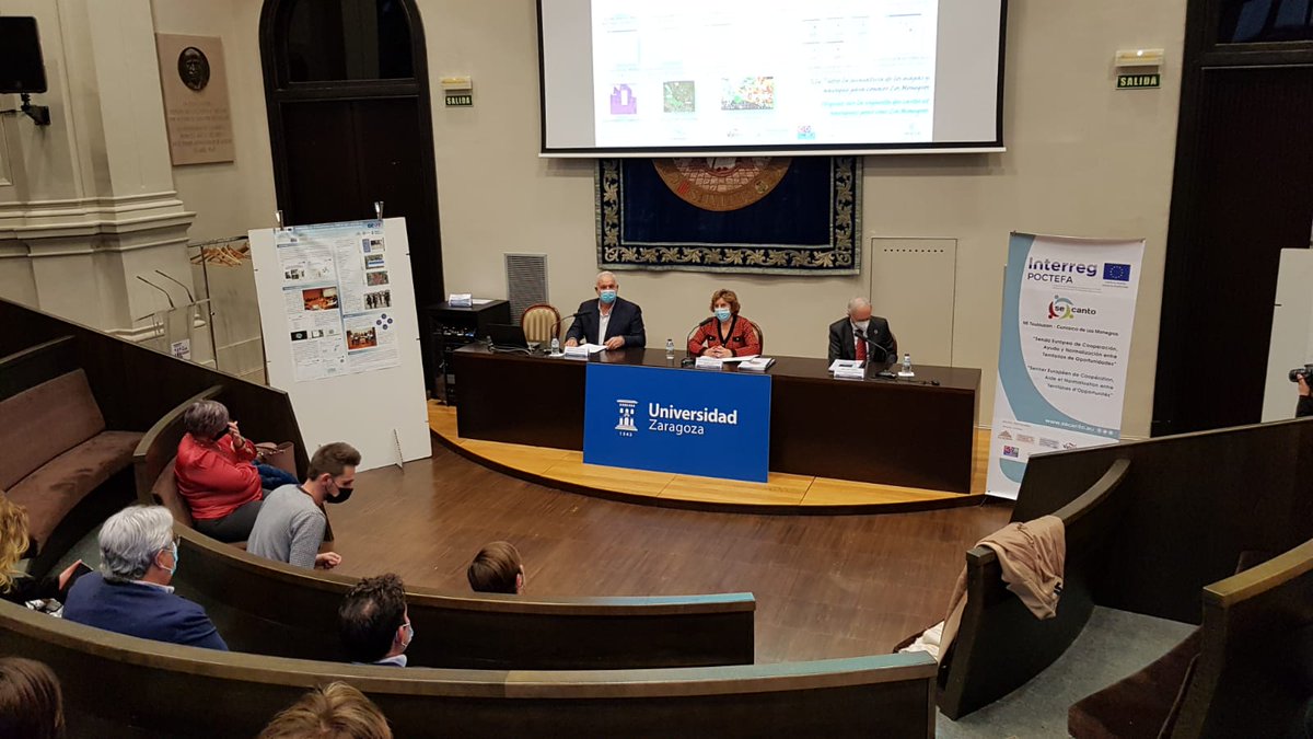 GobAragon's tweet photo. "La @cmonegros siempre ha sido pionera y con este proyecto sigue en vanguardia", @marivibroto en la clausura del Proyecto Interreg Poctefa "Se Canto", que demuestra la necesidad de dar más protagonismo a los jóvenes y a los vulnerables para avanzar en un cambio social y económico https://t.co/X2jdjTIZiK