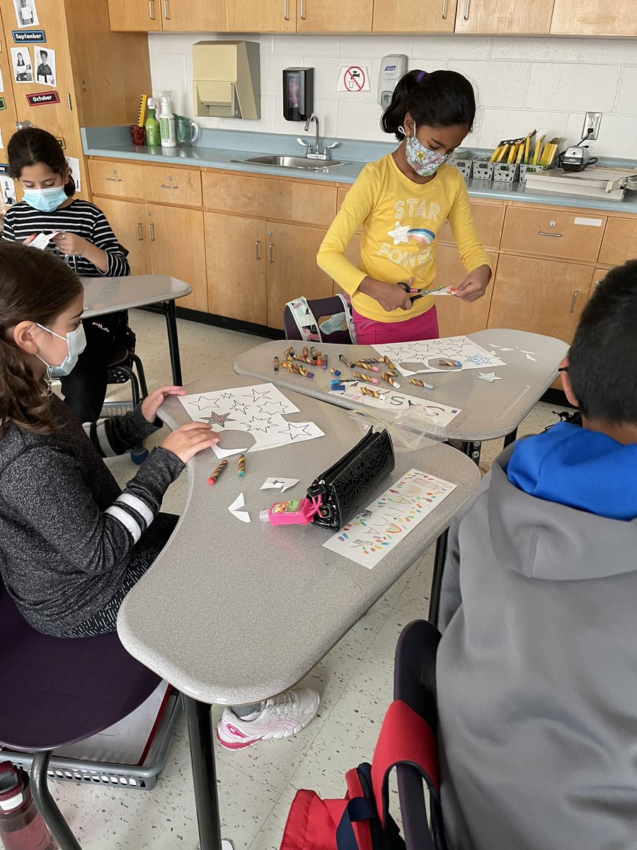 Ms. Mirault’s Classroom tweet media