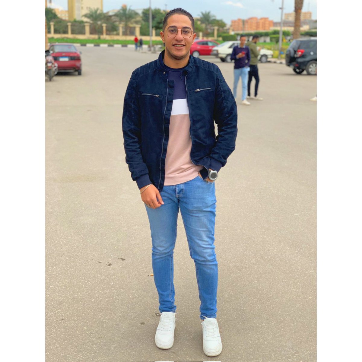 HamdyAzaz2's tweet photo. واني اجيد الخصام في عز محبتي فلا تراهنِ ..🖤 https://t.co/Wi0kmm6w0D