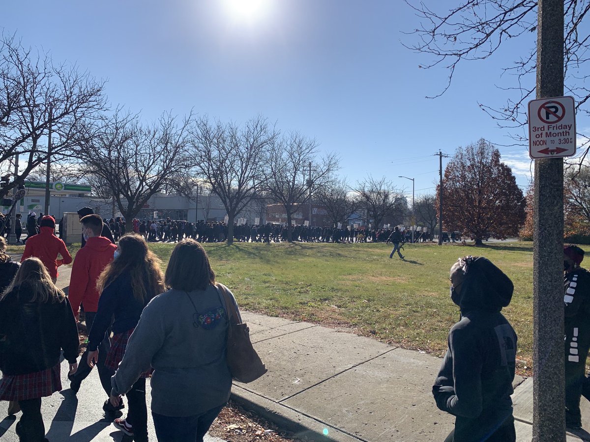ACES_SLUH's tweet photo. #MovementNotMoment! Marching against gun violence with Cardinal Ritter College Prep https://t.co/8QqM8umSV2