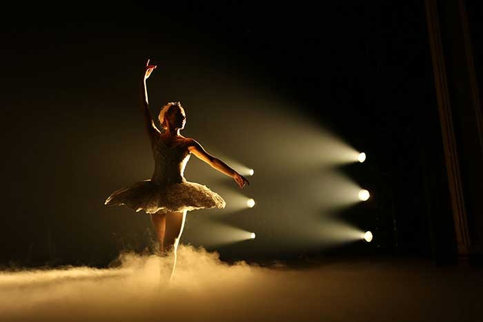 This three-in-one <a href="/Robelighting/">Robe Lighting</a> solution in a single fixture housing alleviates the additional cost of separate generic purchases and looks forward to a more sustainable future zcu.io/Tps5 #lighting #proav #LED