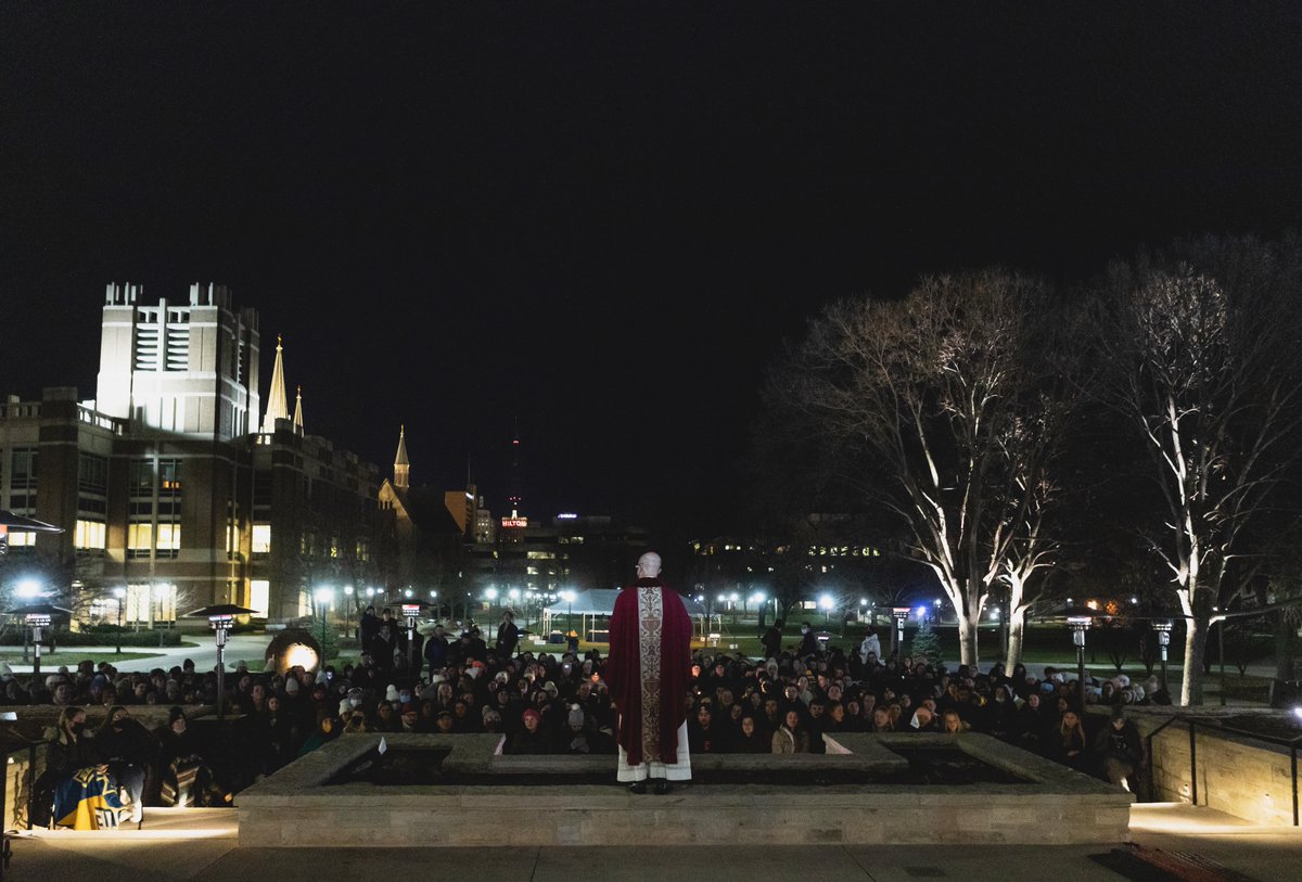 MarquetteU's tweet photo. Tuesday Night Mass at the St. Joan of Arc Chapel is back! Thank you to everyone who attended yesterday's reopening event. #WeAreMarquette https://t.co/f0DHeaZZWL