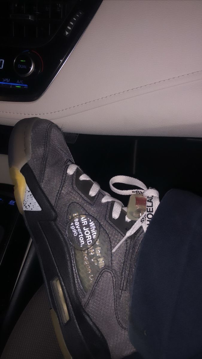 offWhite357's tweet image. 🃏