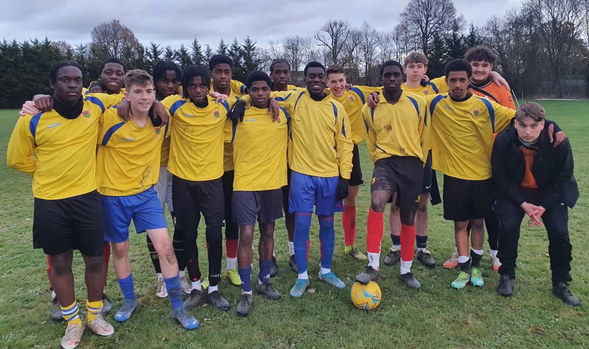 Congratulations to the 1st XI on a convincing 3-0 win against Enfield Grammar in the U18 Tye Cup which sees us through to the quarter final.
⚽️'s from Jahmel, Luca and Michael #AMDG