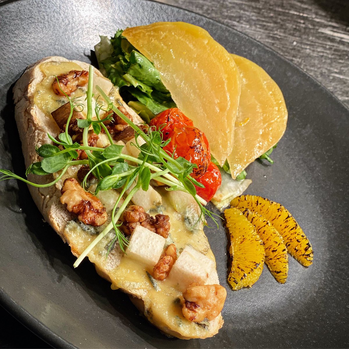 No3Collon's tweet photo. This week’s Starter Special from Chef Marina. Pear &amp; Cashel Blue Cheese Open Sandwich Tartine with Candied Walnuts, Golden Beetroot &amp; Vanilla Vinaigrette 🔥 #LouthChat #No3Collon https://t.co/mcSU2jNCvN