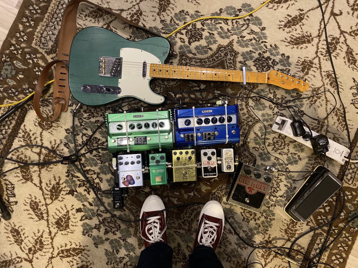 Analog #setup ta  tercihin nedir ? 
<a href="/melihbertan/">Melih Bertan</a> ın #recordingsetup 
#crossstüdyoları #crosslounge #music #guitar #recording