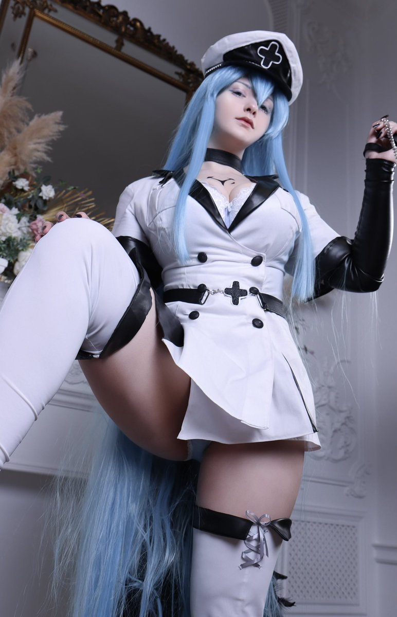 General Esdeath? 😳 https://t.co/yLEceeNsAG