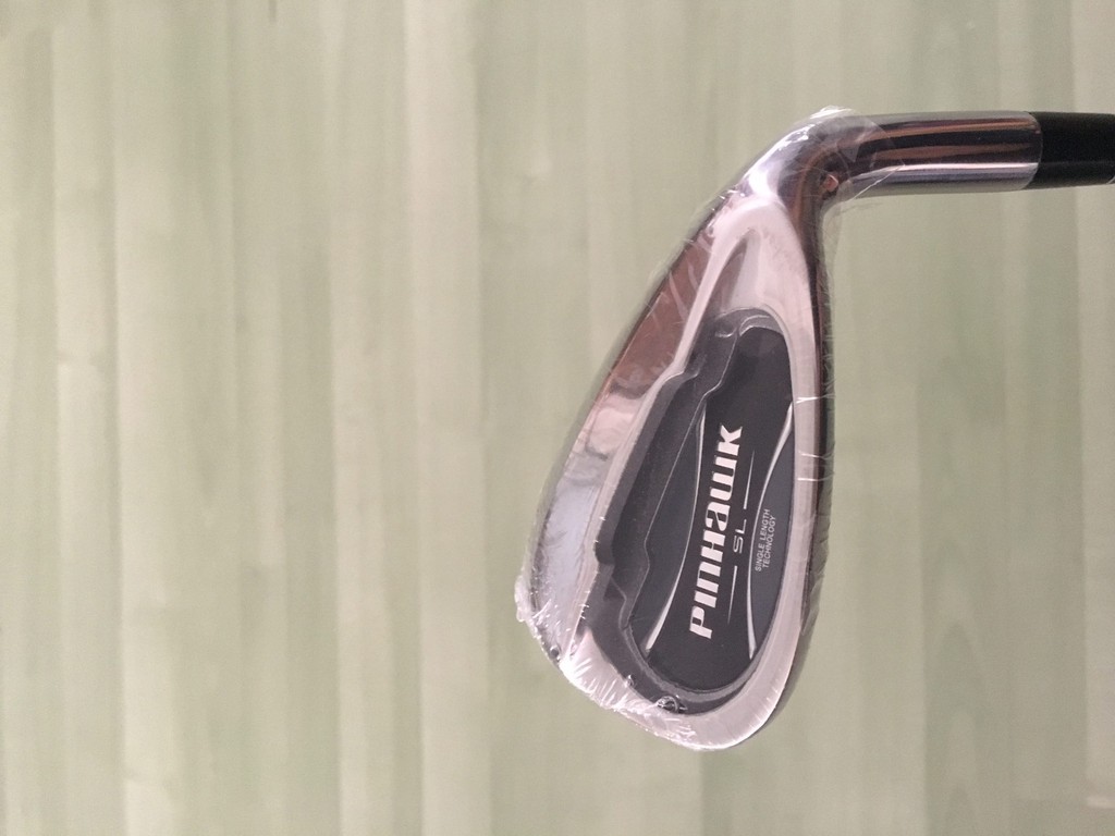 fairwaynick's tweet image. "Whilst I haven't played many of these  I am absolutely sure that buying a set and playing it for a couple of months will help you to decide if single length really is for you and then to look at maybe a higher-quality option." lttr.ai/oFn0

#SingleLengthIrons