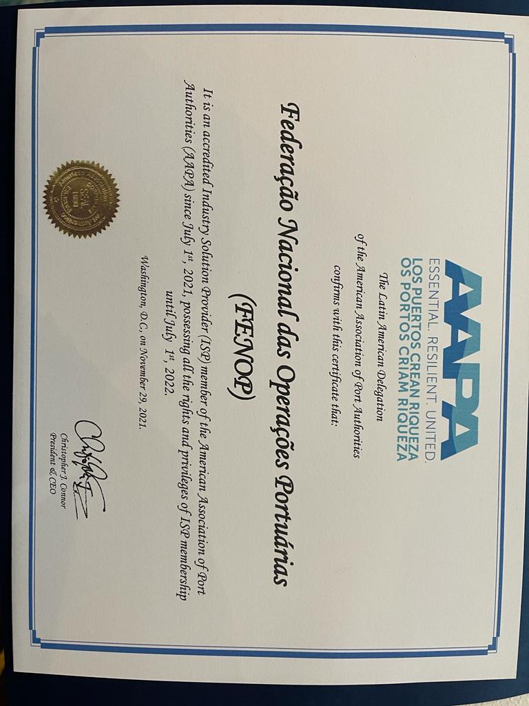 fenopoficial's tweet photo. O segundo dia de participação da FENOP no 29º Congresso Latino-americano de Portos, da @aapalatino foi produtivo. Diversas palestras, com apresentação dos portos brasileiros participantes. #fenop #portos #portosdobrasil #AAPALATINO #AAPA #cartagena https://t.co/h920Dejkcv