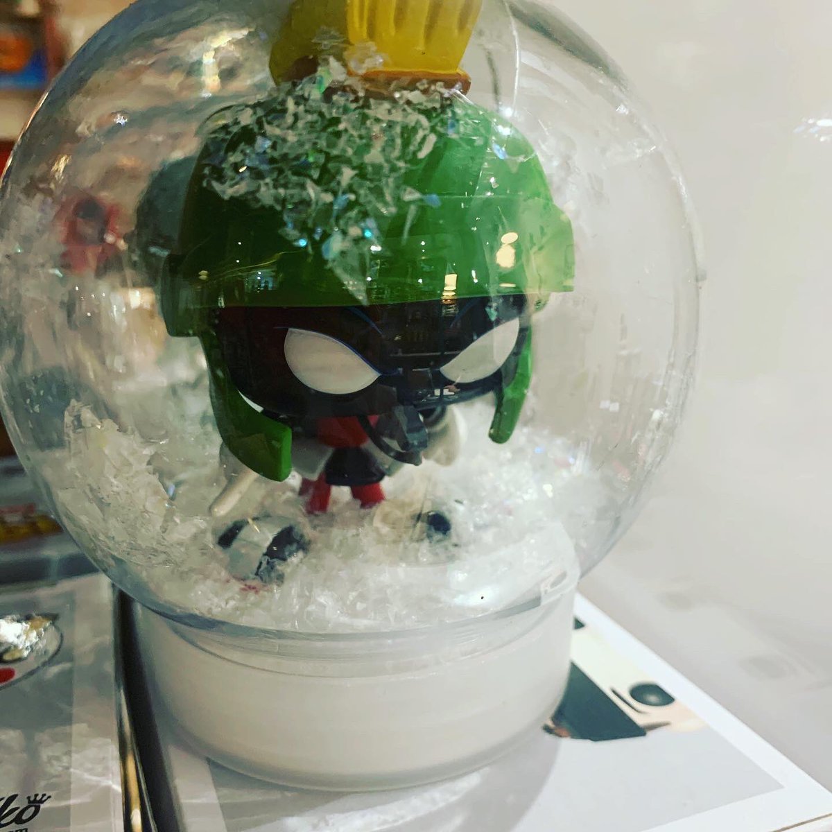 Movie_Mug_'s tweet photo. Snowball gifts @Movie_Mug_ #Christmas2021 #shoplocal #supportsmallbusiness https://t.co/oeXy88AE1D