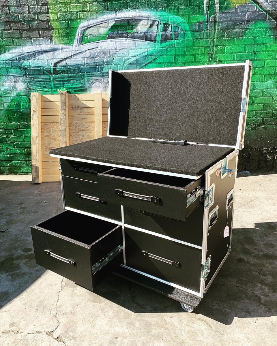 The thing that Jan-Al gets, is that if you have a job on the road, your work box isn’t just a case. It’s your home away from home and it should be exactly how you want it to be.