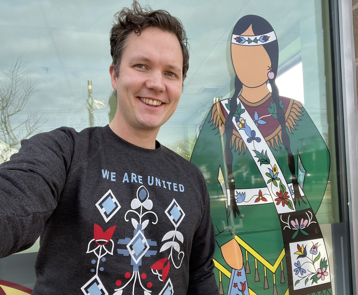 Hey, it’s me in a <a href="/heartberryco/">heartberry</a> @MNDarkClouds <a href="/MNUFC/">Minnesota United FC</a> sweatshirt hanging out with a <a href="/heartberryco/">heartberry</a> installation at <a href="/SpringboardArts/">Springboard for the Arts</a>!