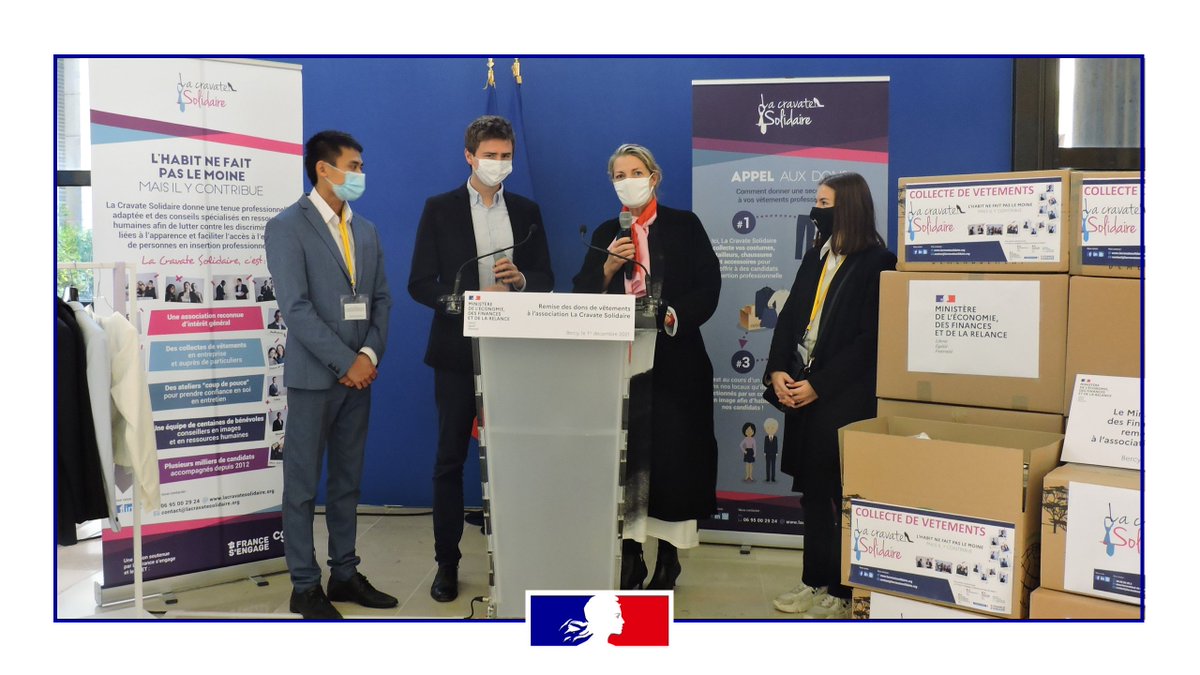 Economie_Gouv's tweet photo. #MoisESS | Marie-Anne Barbat-Layani a clôturé ce jour la 3e collecte de vêtements professionnels au profit de l’association @LaCravateSolidR.
Cette année, 280 kilos ont été collectés pour des personnes en recherche d'emploi.
#ESS #MoisESS21
Plus d'infos 👉https://t.co/Ko56lULE4g https://t.co/FlVv8D97BN