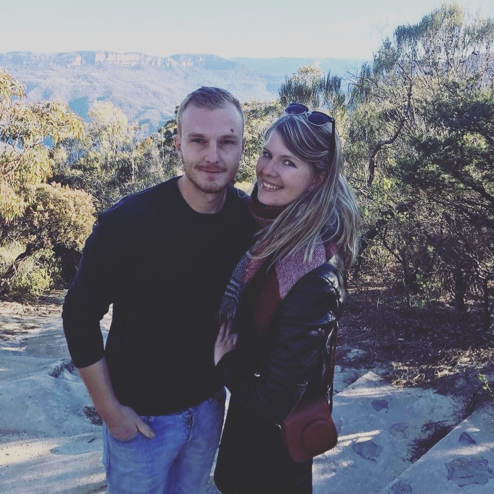 In 2022 start de bouw van woningen in dorpje De Straatjes <a href="/devierdorpjes/">devierdorpjes</a> in de wijk. Eén van de woningen wordt gebouwd voor Linda &amp; Boy in project 'Het Oude Ambacht'. Ze houden voor ons een blog bij waarin ze vertellen over wat ze meemaken: 
bit.ly/blog1lindaenboy