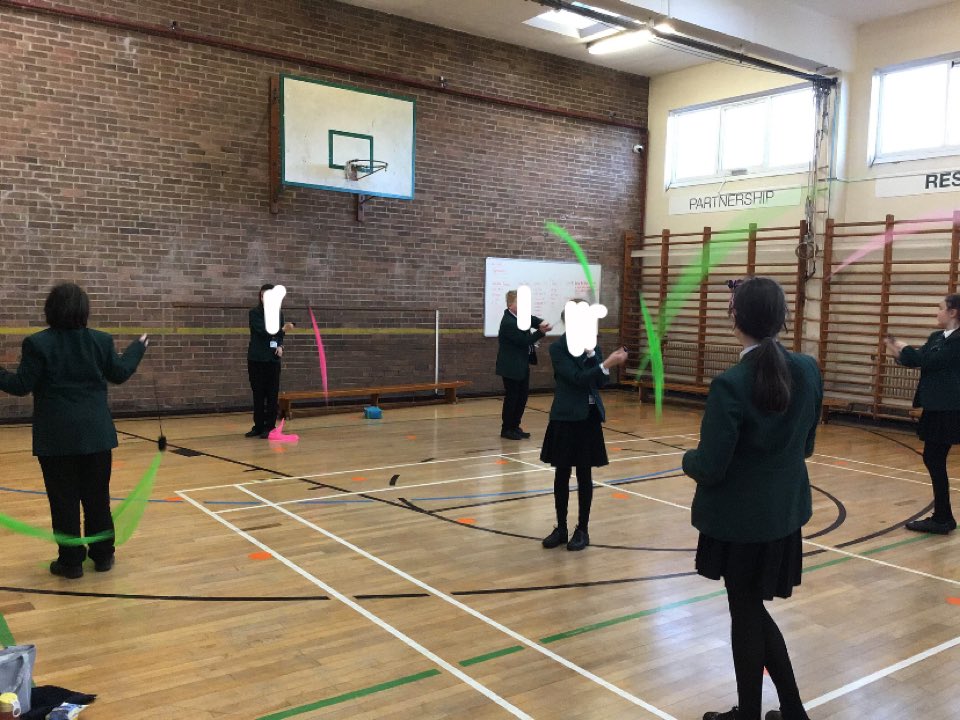 BParnieMFL's tweet photo. Great turn out for poi club again this week! 🥰 https://t.co/GhNUVdMiwN