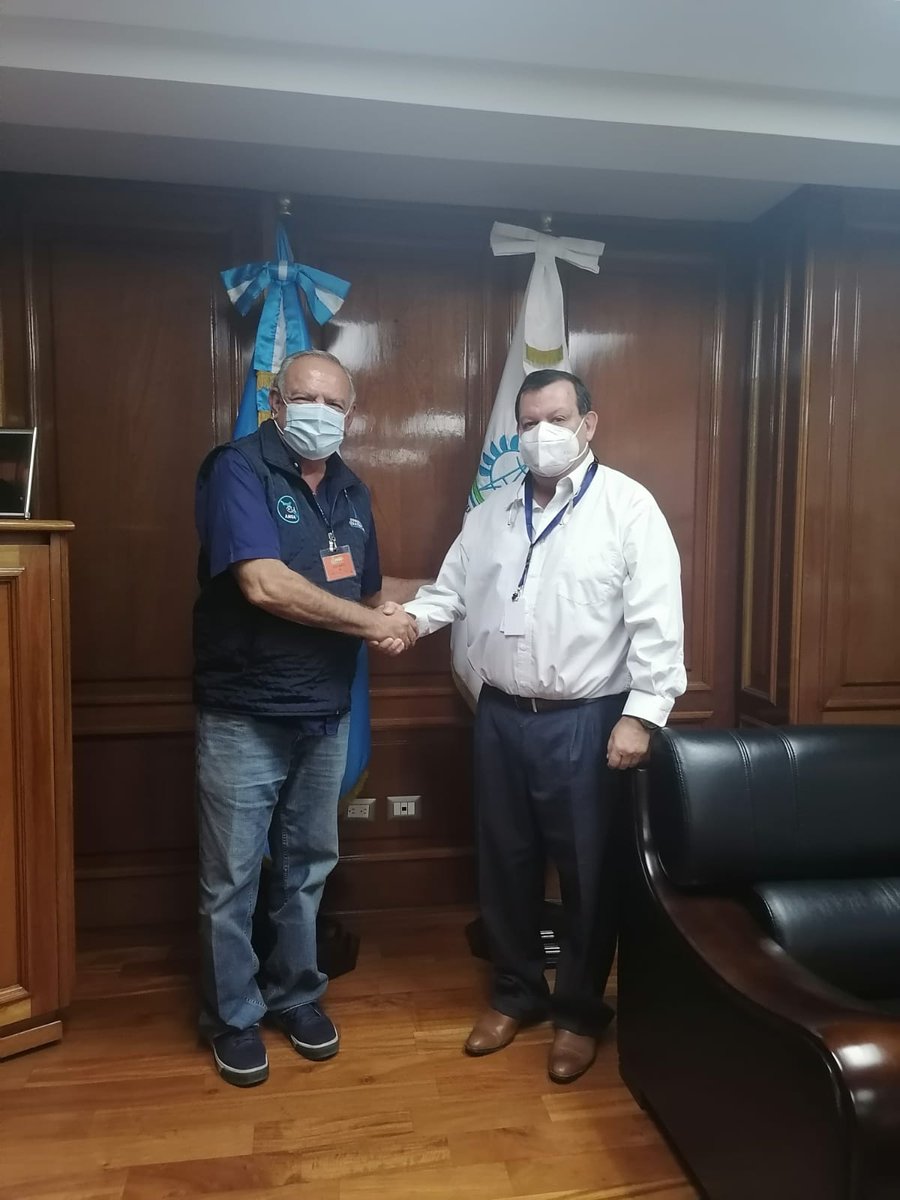 amsaguate's tweet photo. Director Ejecutivo Edgar Zamora de la Autoridad para el Manejo Sustentable de la Cuenca y del Lago de Amatitlán #AMSA,  sostuvo reunión de trabajo con el Gerente General del Instituto Nacional de Electrificación -INDE- Ing. Otto Leonel García Mansilla. 
#AccionesQueTransforman https://t.co/VCBW7tJsoZ