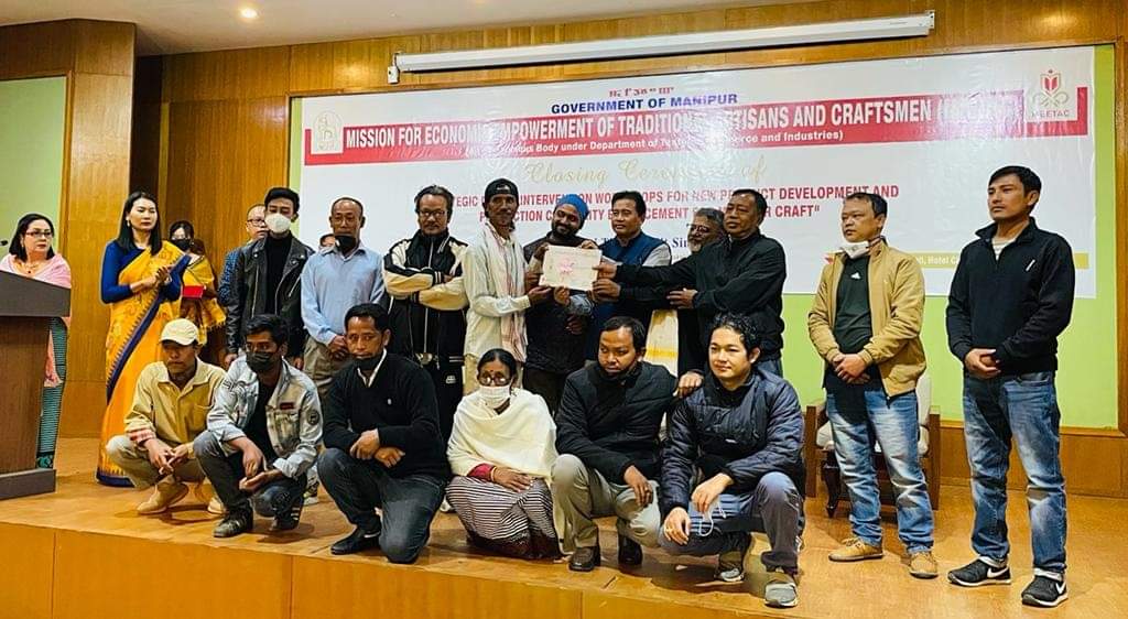 BJP4Manipur's tweet photo. Hon'ble Minister Sh @BiswajitThongam attended the Closing Ceremony of Strategic Design intervention workshops for New Product Development &amp; Production Capability Enhancement for Manipur crafts organized by #MEETAC.

@BJP4India @narendramodi @JPNadda @sambitswaraj @NBirenSingh https://t.co/4m8diocLBM