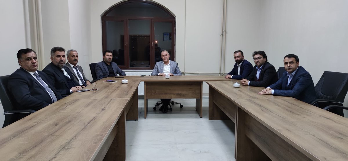 📍MERKEZ 

İl Başkanımız sn. <a href="/haliloz04/">HALİL ÖZYOLCU</a> başkanlığında, aylık olağan ilçe başkanları değerlendirme ve istişare toplantısı gerçekleştirildi.